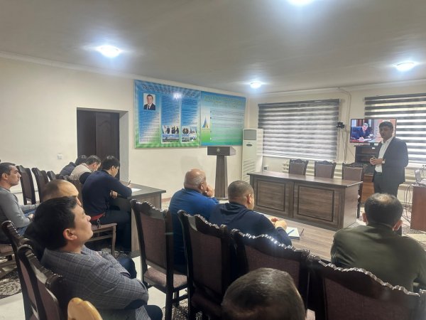 Жиззах вилоятидаги давлат фуқаролик хизматчилари билан очиқ мулоқот ўтказилди